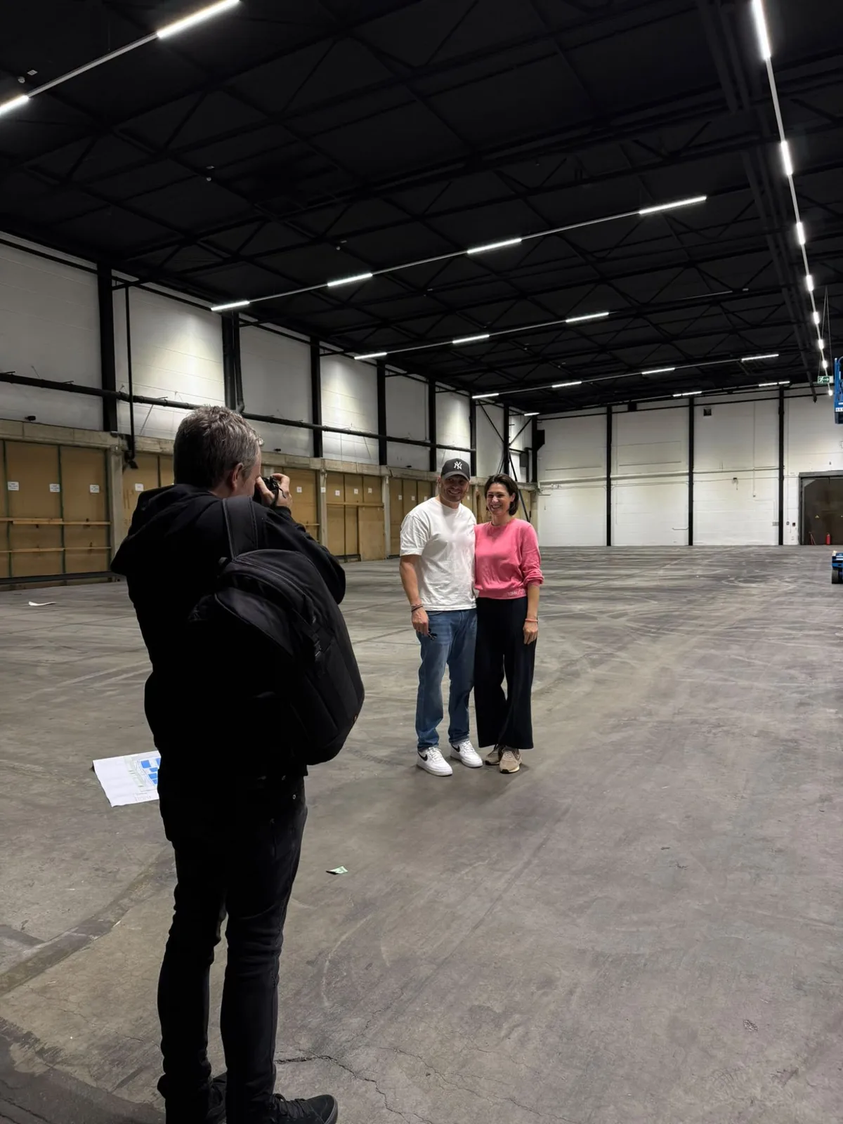Fototermin in der noch leeren Halle in Trier